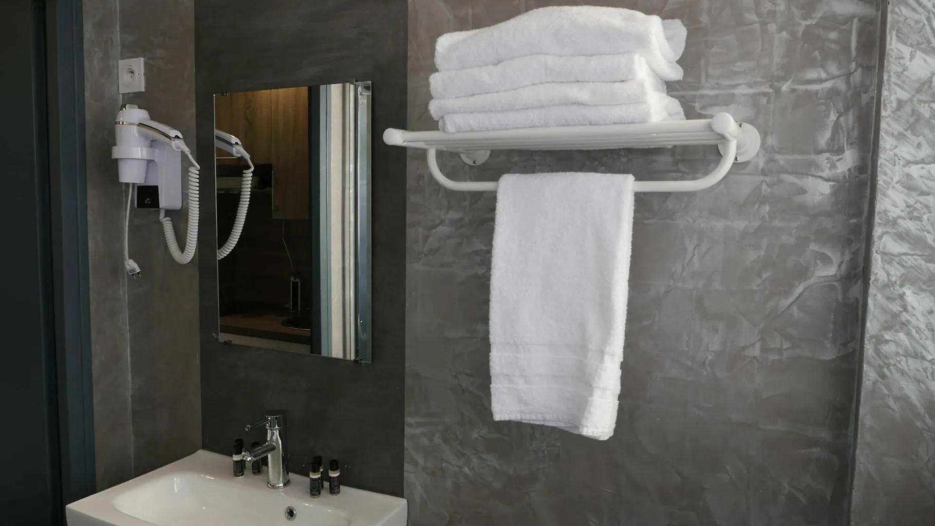 Le Royal Aparthotel Marseille 3*,